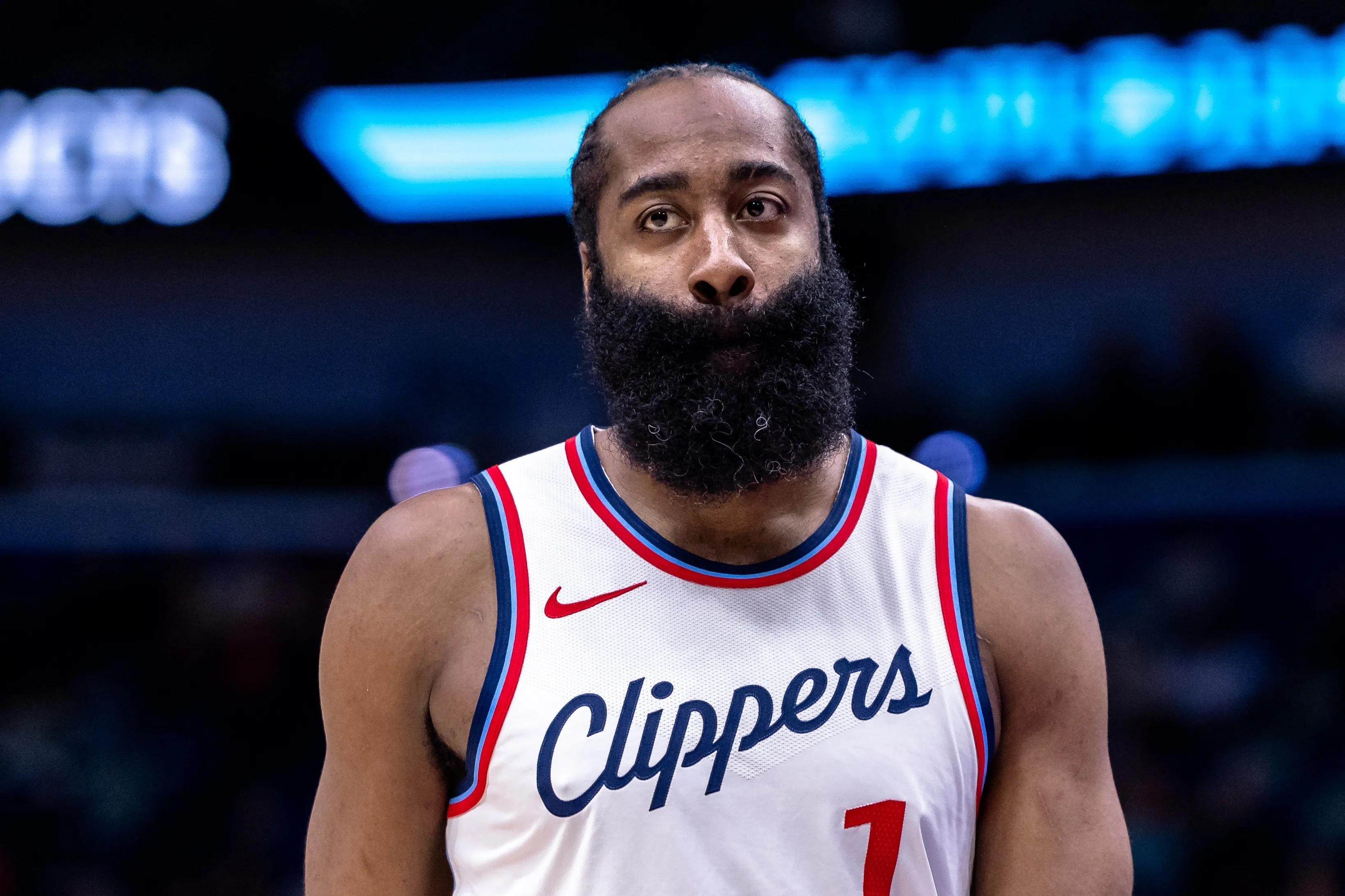 Jiuyou Sports-哈登迎来五赛季出色发挥，FPX观众热烈欢呼！-Jiuyou Sports